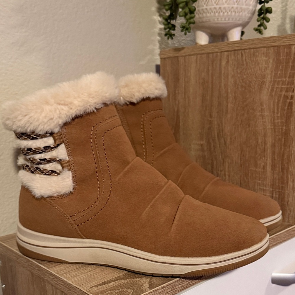 Clarks Tan Ankle Boots with Faux Fur